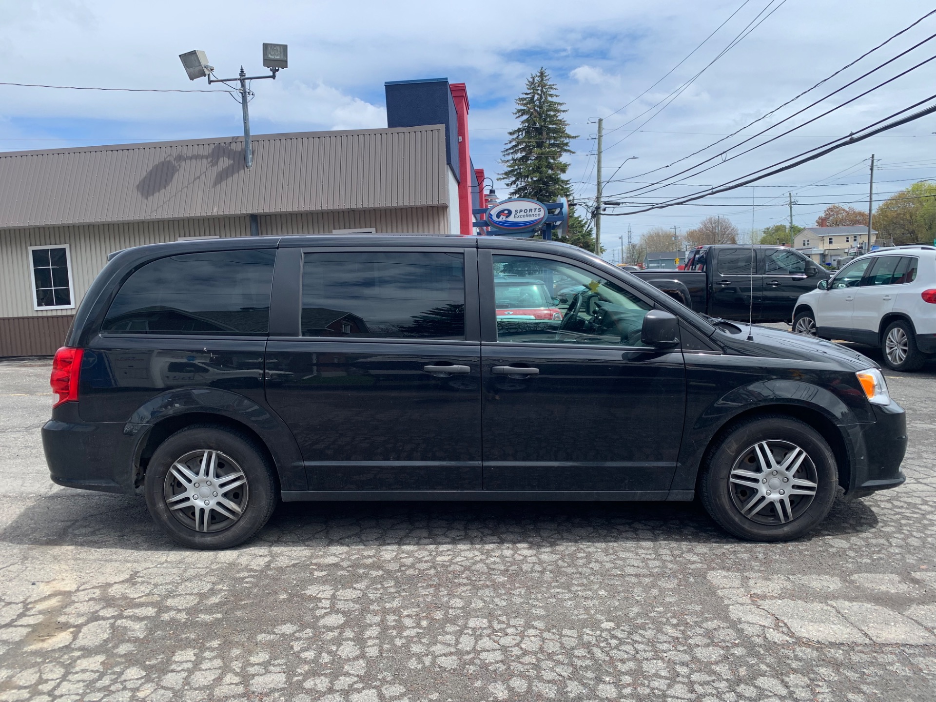 2018 Dodge Grand Caravan Avantage Plus — photo 3